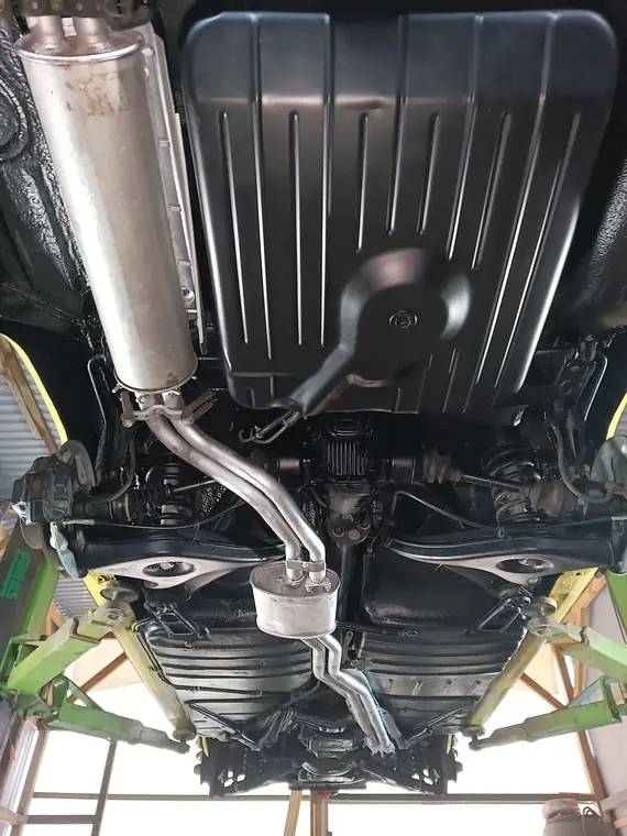 Mercedes W114, zdjęcie 13